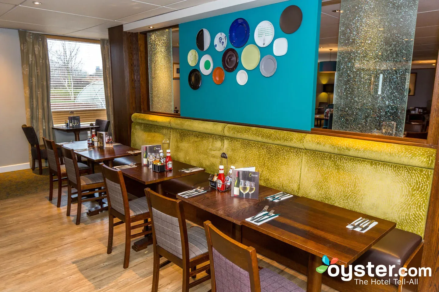 Hotels Manchester Airport Park And Fly www.oyster.com